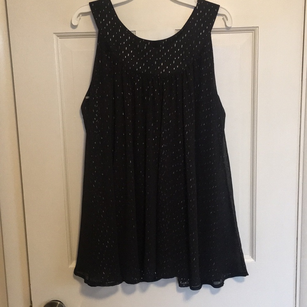 Black and silver flow top